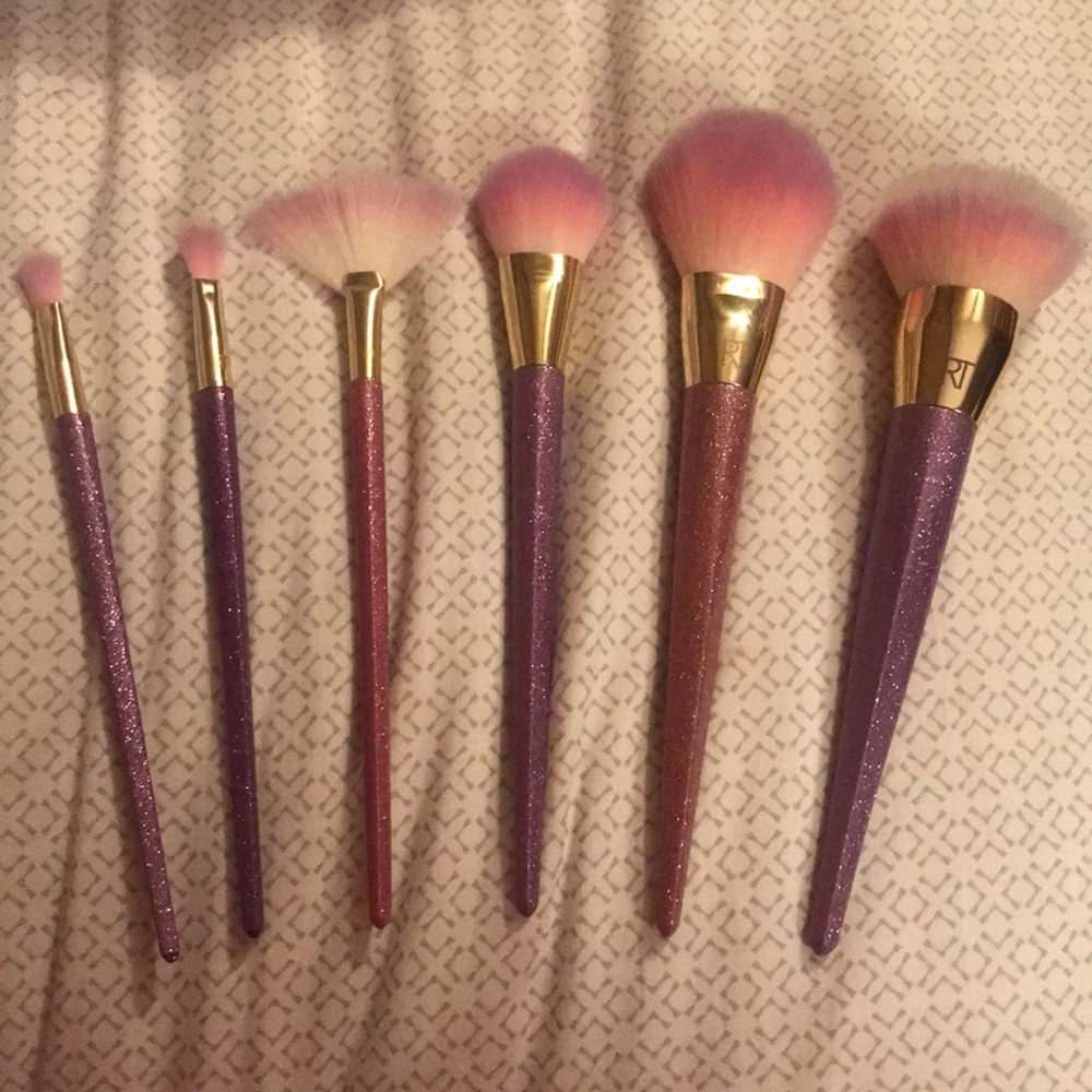 Real Techniques Brush Crush Vol 1 Set